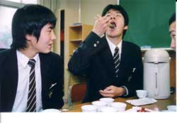 嬉野高校三年生　うれしの茶再発見の旅